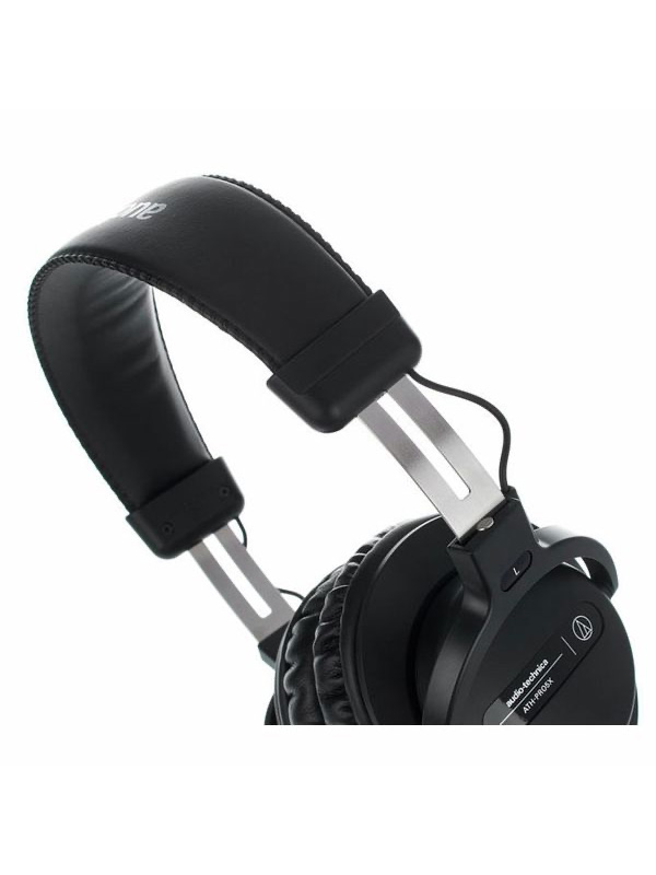 audio-technica-ath-pro5-x-bk-close-up---professional-dj-headphones---musicaholic-mauritius.jpg